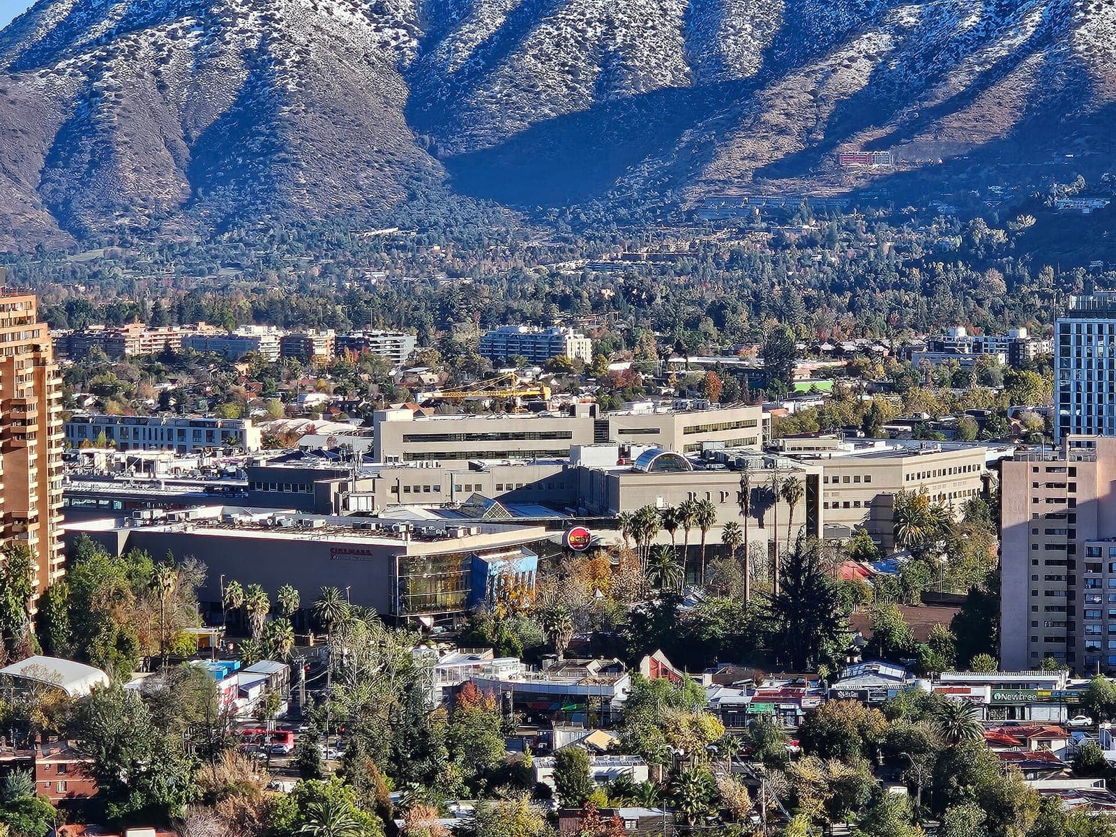Cenco Alto Las Condes shopping centre in Las Condes, Santiago